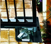 ���ڵ���ʽƽ���Ż�