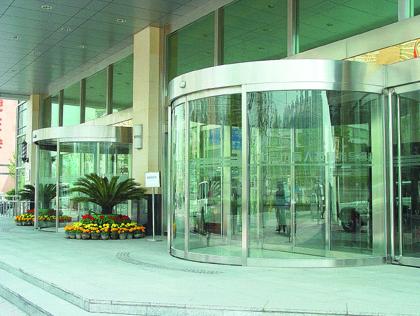 �����Զ���