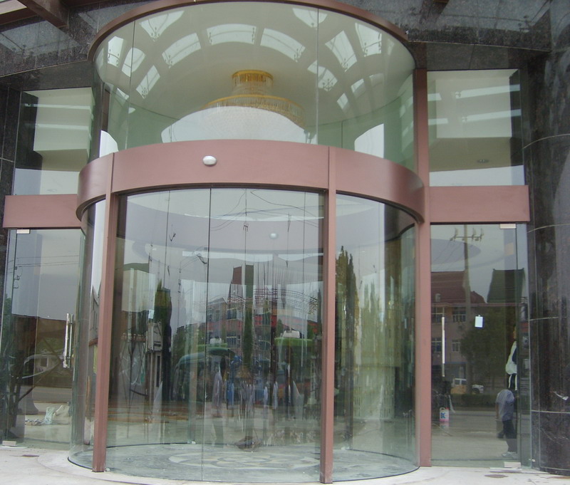 ȫ���Զ���